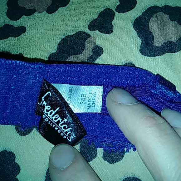 🆑🎉 Frederick's of Hollywood Pushup Halter Bra - Picture 8 of 8